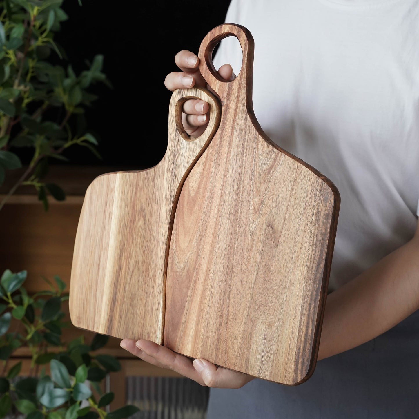 1PC Acacia Wood Couple Cutting Board