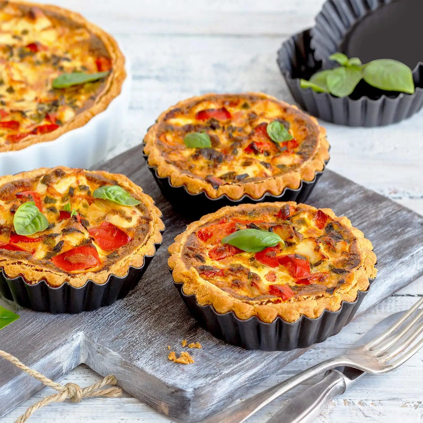 Non-Stick Tart & Quiche Pans with Removable Bottom