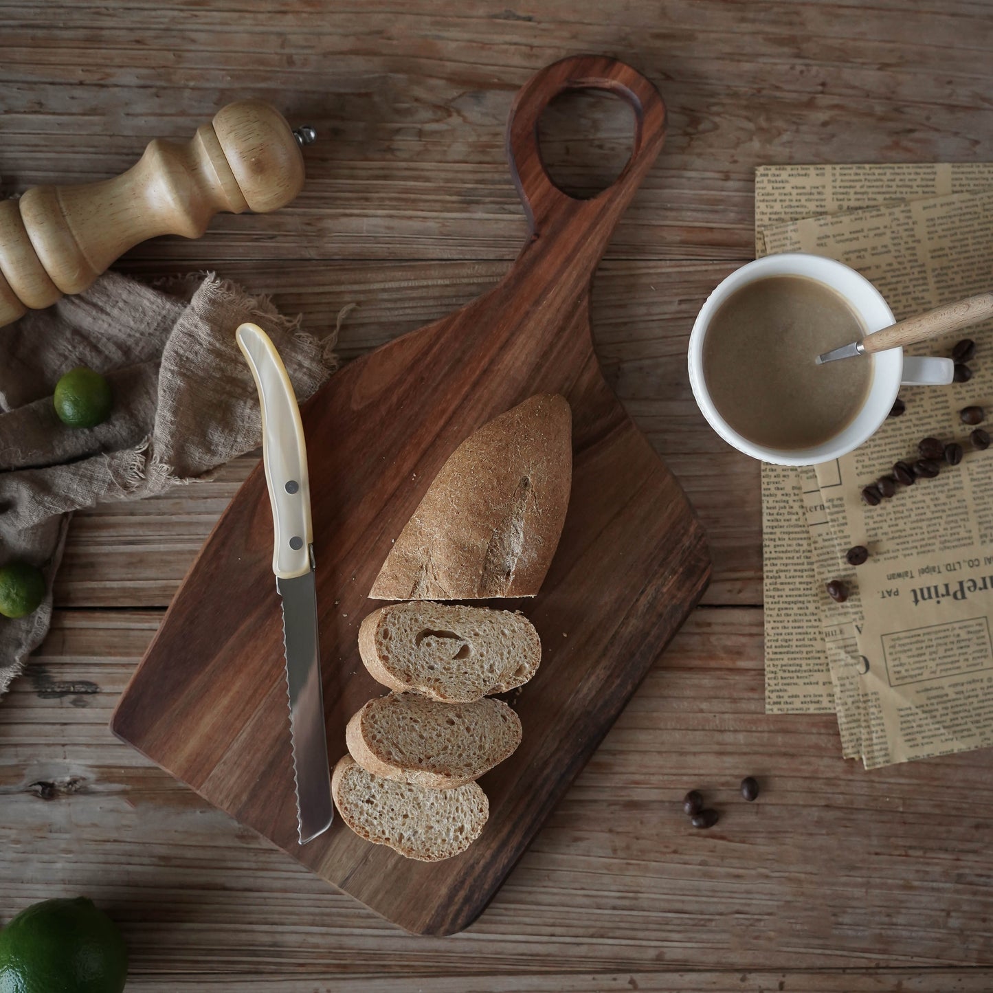 1PC Acacia Wood Couple Cutting Board